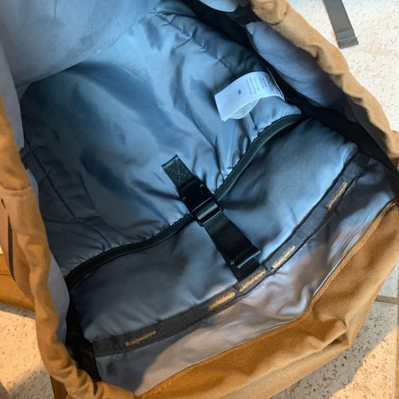 Patagonia Backpack - Picture 8 of 8